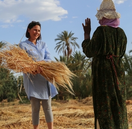 صور تذكارية من قلعة مكونة